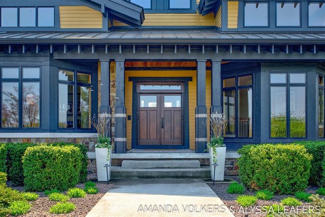 10306 Ivanrest Avenue, Byron Center, MI 49315