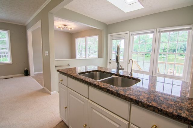 1671 West Pine Lake Drive, West Point, GA 31833