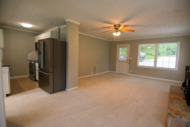 1671 West Pine Lake Drive, West Point, GA 31833