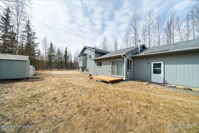 4299 N Wasilla Fishhook Road, Wasilla, AK 99654