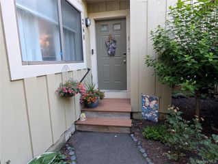 268 Maplewood Drive, South Salem, NY 10590