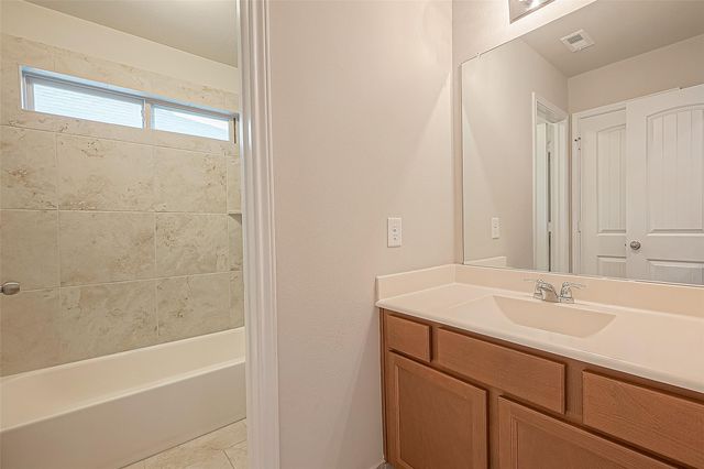 3795 Lake Bend Shore Drive, Spring, TX 77386