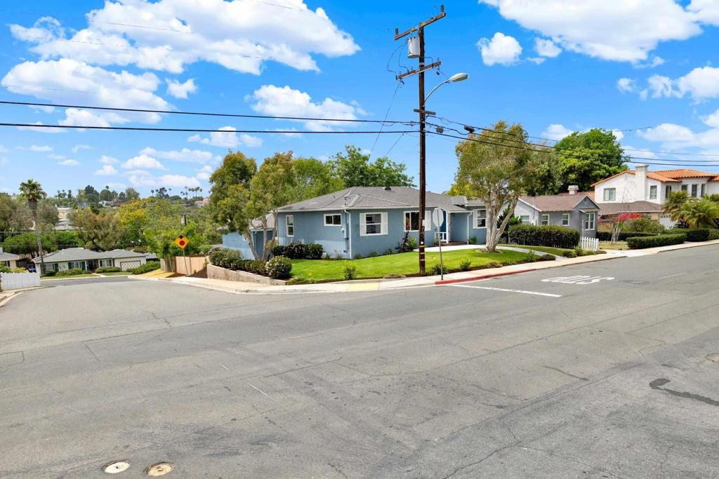 1050 Concord st, Point Loma, CA 92106 — photo 2