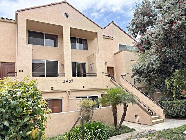 3967 Nobel 249, San Diego, CA 92122