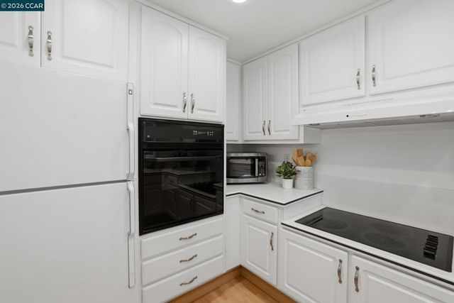 1252 Singingwood Ct. 3, Walnut Creek, CA 94595