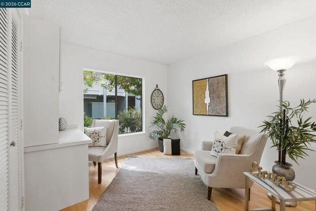 1252 Singingwood Ct. 3, Walnut Creek, CA 94595