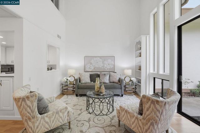 1252 Singingwood Ct. 3, Walnut Creek, CA 94595