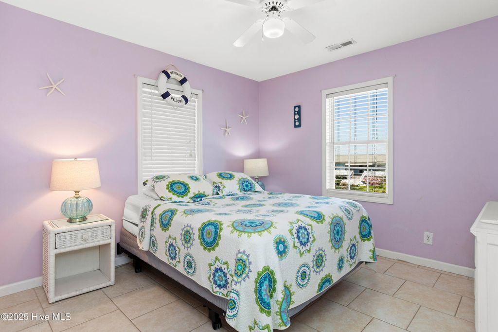 Image 43 of property listing at 101 Ocean Drive, Emerald Isle, NC 28594