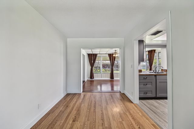 2521 N Cypress Road, Pompano Beach, FL 33064