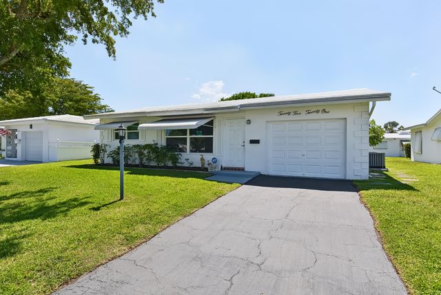 2521 N Cypress Road, Pompano Beach, FL 33064