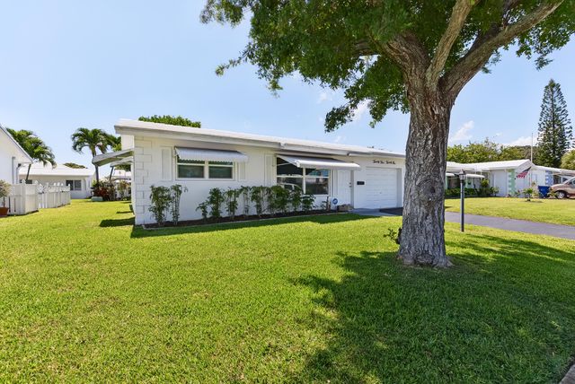 2521 N Cypress Road, Pompano Beach, FL 33064