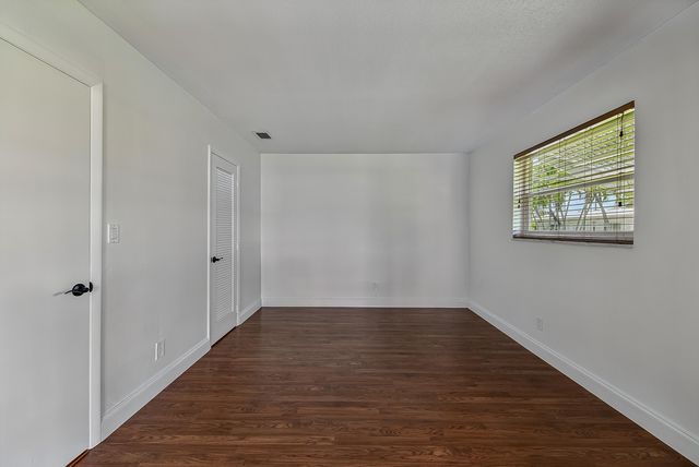 2521 N Cypress Road, Pompano Beach, FL 33064