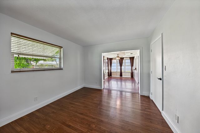 2521 N Cypress Road, Pompano Beach, FL 33064