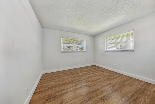 2521 N Cypress Road, Pompano Beach, FL 33064