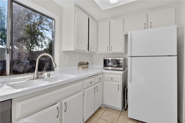 14168 Oro Grande St., Sylmar, CA 91342