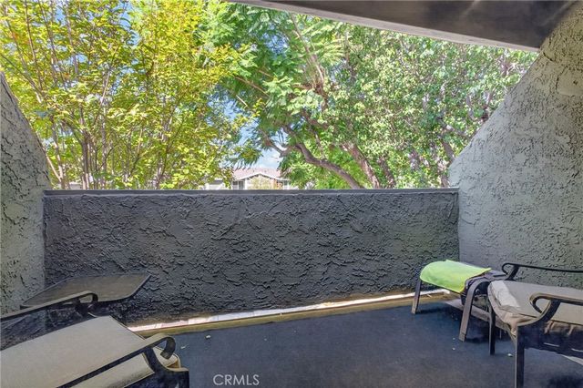 14168 Oro Grande St., Sylmar, CA 91342