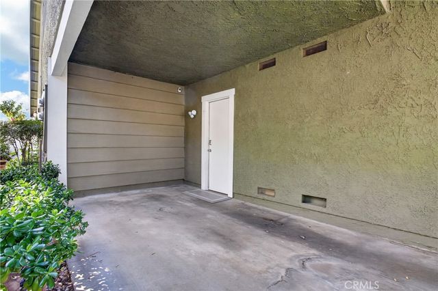 14168 Oro Grande St., Sylmar, CA 91342
