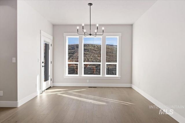 6614 N Good Dr, Eagle, ID 83629