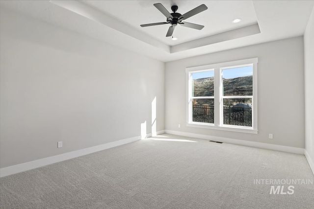 6614 N Good Dr, Eagle, ID 83629