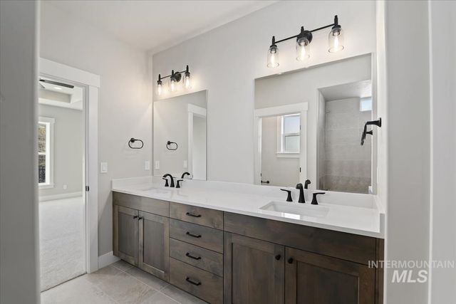 6614 N Good Dr, Eagle, ID 83629