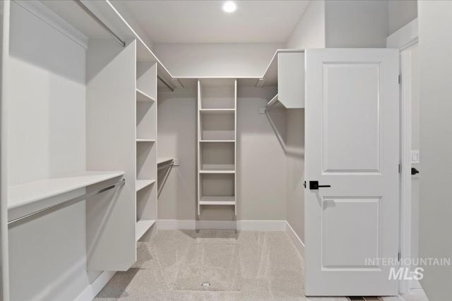 6614 N Good Dr, Eagle, ID 83629