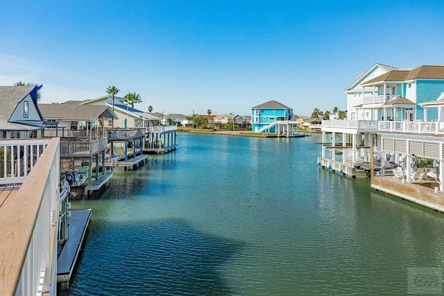 16518 Jamaica Cove Road, Jamaica Beach, TX 77554