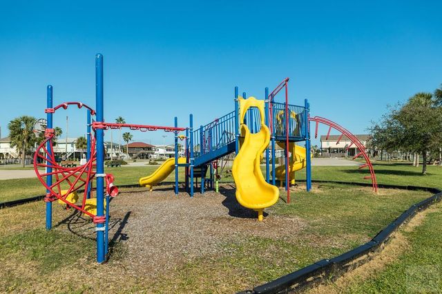 16518 Jamaica Cove Road, Jamaica Beach, TX 77554