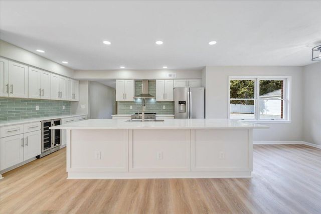 7951 Barrens RD, Roanoke, VA 24019