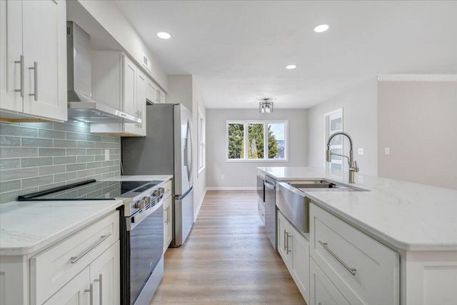 7951 Barrens RD, Roanoke, VA 24019