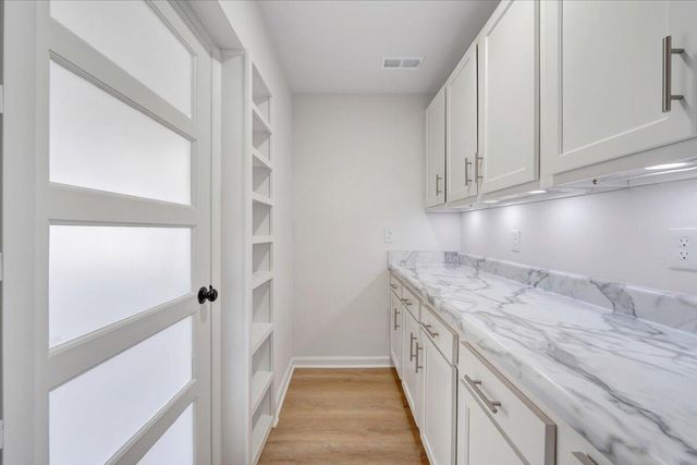 7951 Barrens RD, Roanoke, VA 24019