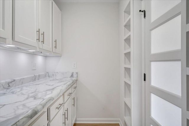 7951 Barrens RD, Roanoke, VA 24019