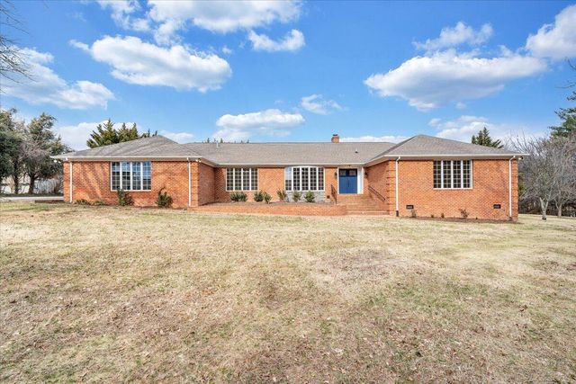 7951 Barrens RD, Roanoke, VA 24019