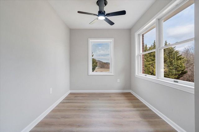 7951 Barrens RD, Roanoke, VA 24019