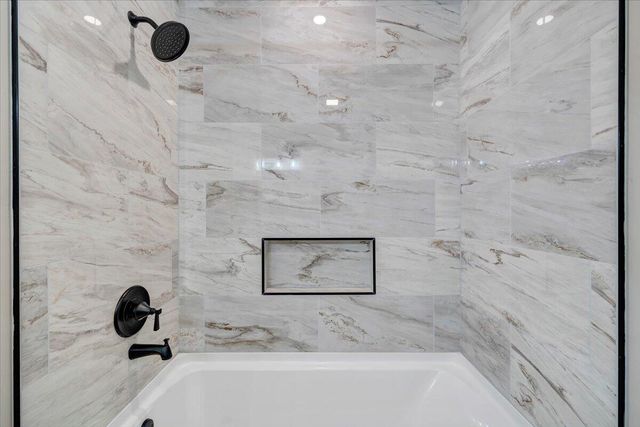 7951 Barrens RD, Roanoke, VA 24019