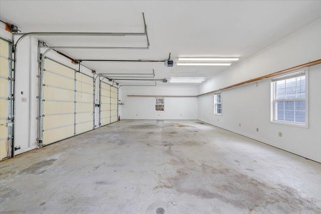 7951 Barrens RD, Roanoke, VA 24019