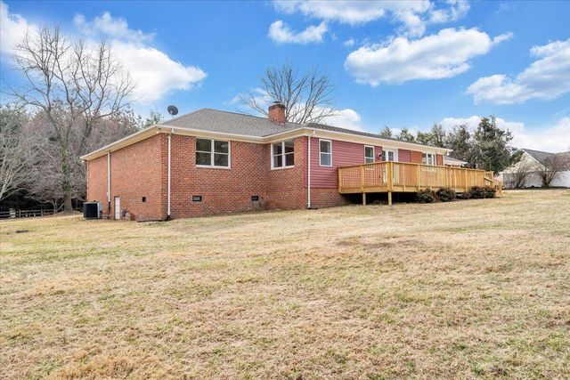 7951 Barrens RD, Roanoke, VA 24019