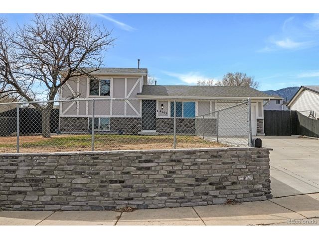 4303 Millburn, Colorado Springs, CO 80906