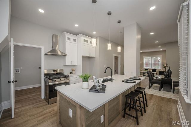 5507 Vermont Avenue, St Louis, MO 63111