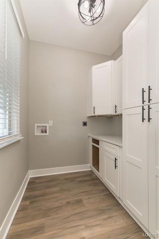 5507 Vermont Avenue, St Louis, MO 63111