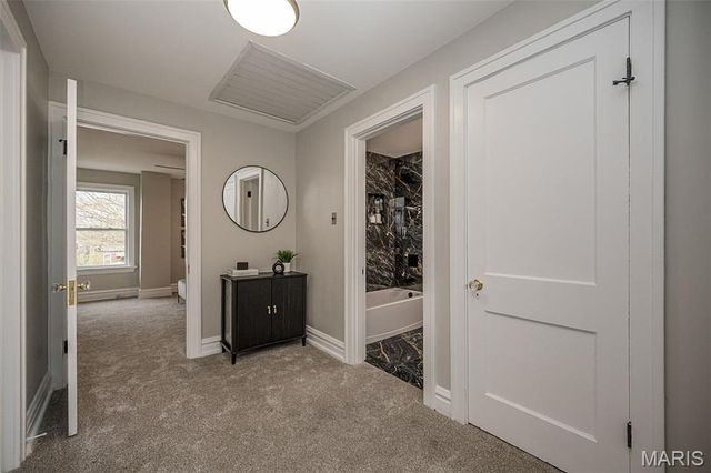 5507 Vermont Avenue, St Louis, MO 63111