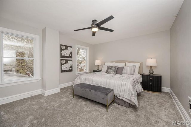 5507 Vermont Avenue, St Louis, MO 63111