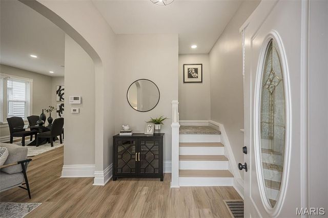 5507 Vermont Avenue, St Louis, MO 63111