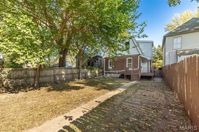 5507 Vermont Avenue, St Louis, MO 63111