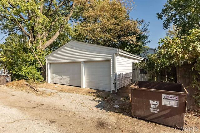 5507 Vermont Avenue, St Louis, MO 63111