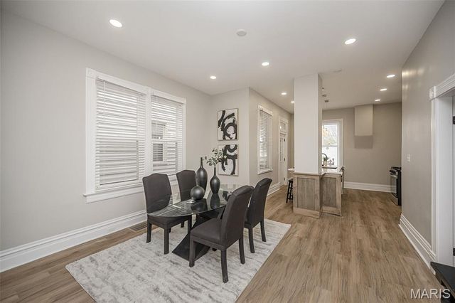 5507 Vermont Avenue, St Louis, MO 63111