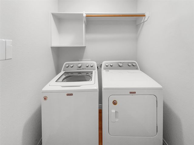 1504 Blue Jay Drive, Ennis, TX 75119