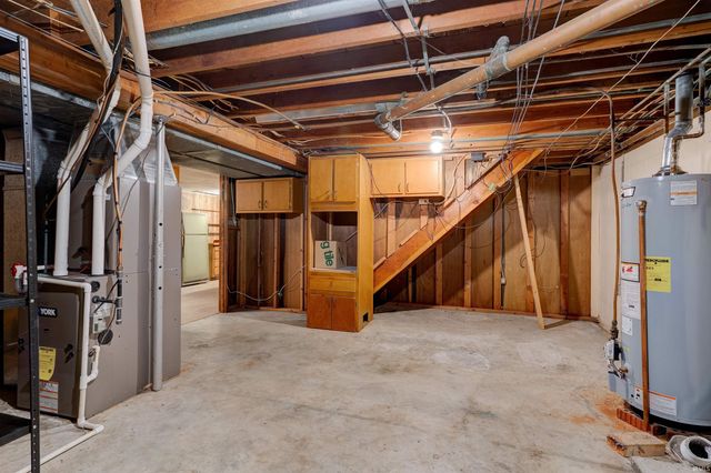 214 E Cherry Street, Dale, IN 47523