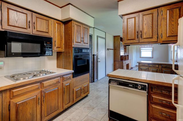 214 E Cherry Street, Dale, IN 47523