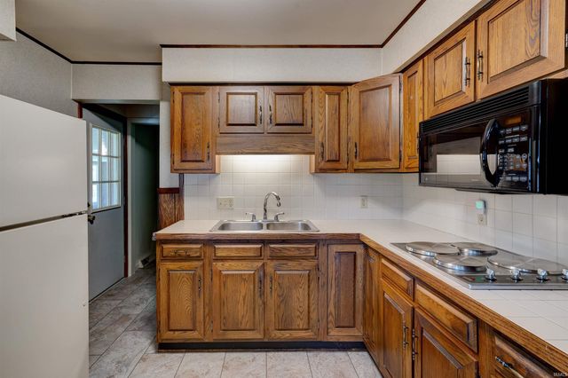 214 E Cherry Street, Dale, IN 47523