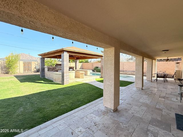 5212 E Cambridge Avenue, Phoenix, AZ 85008